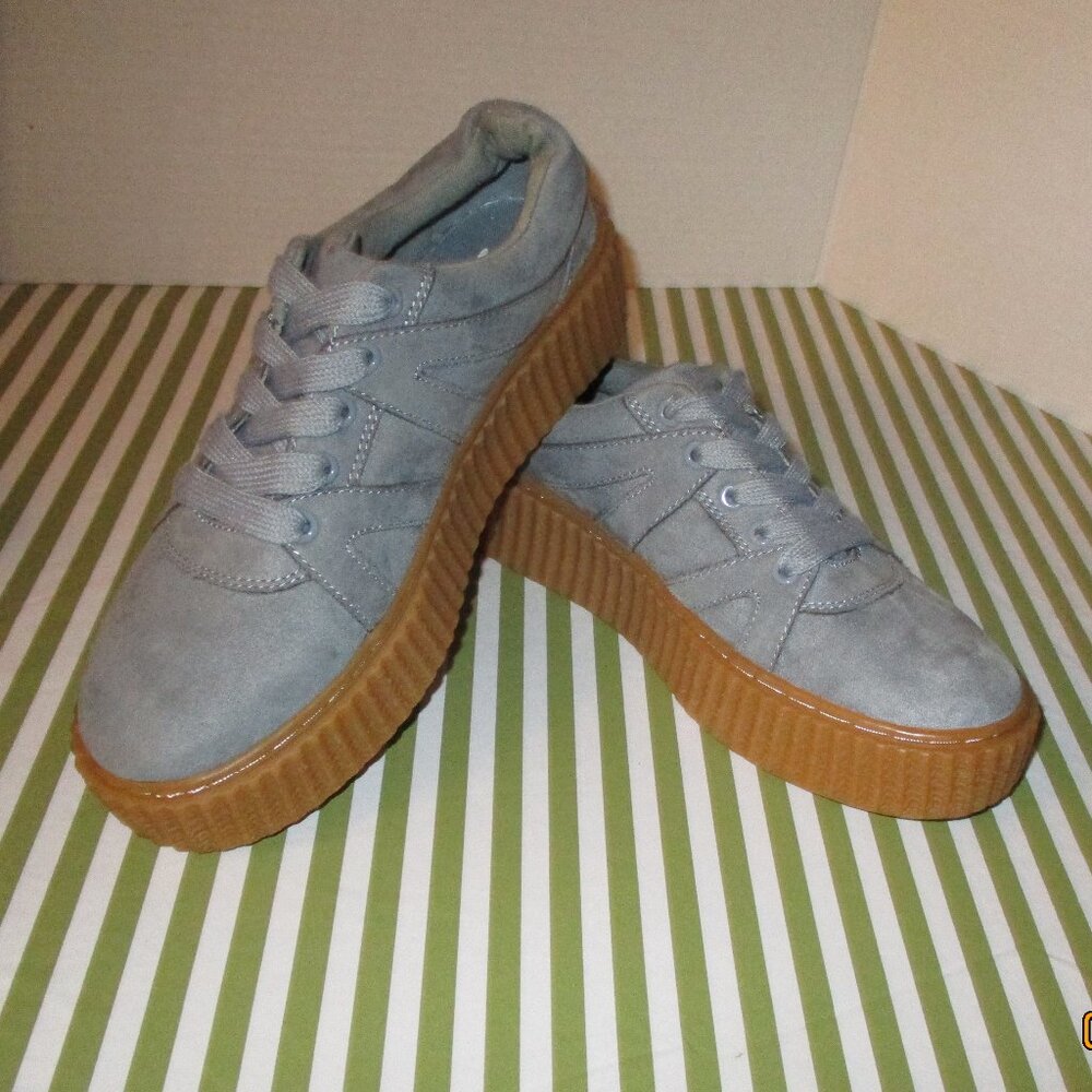 Indigo Rd. Sneakers
